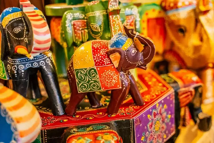 Arts & Handicrafts