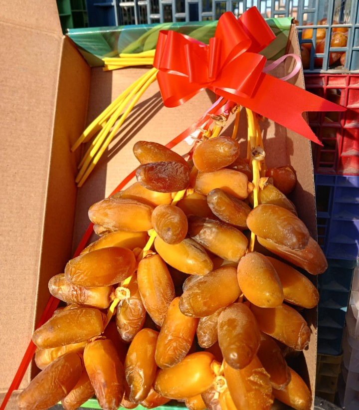 Premium Quality Algerian Dates Deglet Nour Arjoun, 2 kg packing: USD 5.24/kg Rich in taste and nutrition