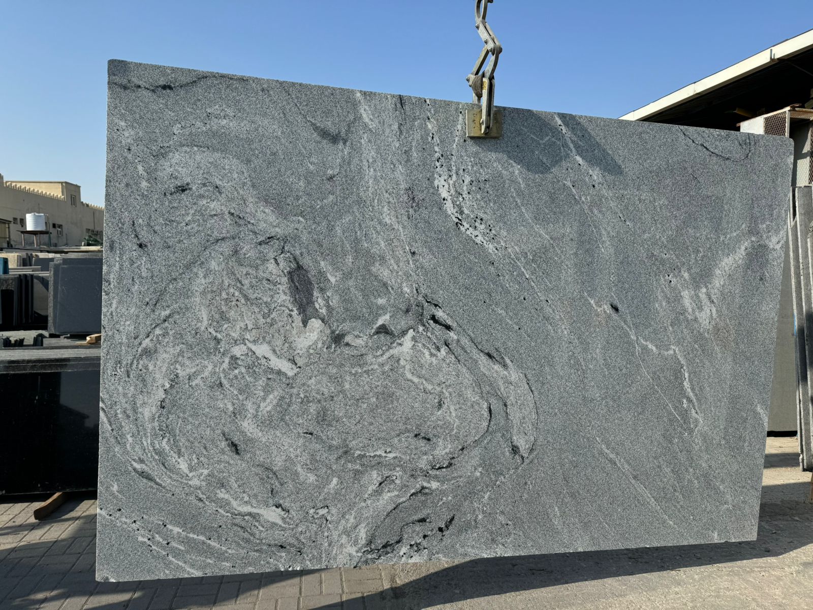 Viscon white Cutter slab